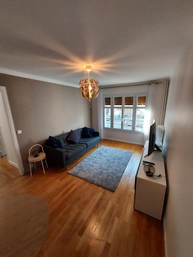 Bel Appartement 2 Pieces, Sortie De Metro Ligne 8 Charenton-le-Pont Ngoại thất bức ảnh